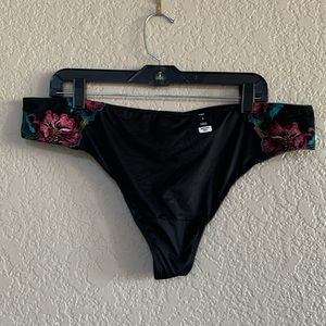 Torrid thong with embroidered flowers